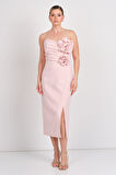 Balen Kadın Straplez Krep Kumaş Gül Detaylı Midi Abiye Elbise 5103 Pudra