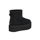 Ugg Bot