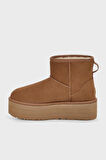 Ugg Bot