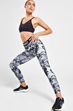 Nike Pro Dri-Fit Mid-Rise 7/8 Training Bilek Üstü Kadın Spor Tayt 