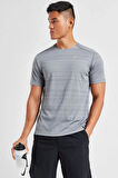 Nike Dri-Fit Miller Standart Kesim Gri Erkek Spor Tişört