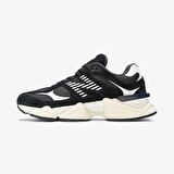 New Balance 9060
Black White Unisex Sneaker
