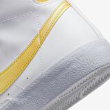 Nike Blazer Mid FJ4670-100 Kadın Spor Ayakkabısı