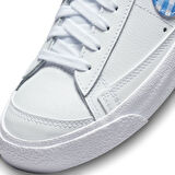 Nike Blazer Mid 77 FD9163-100 Kadın Spor Ayakkabısı