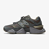 New Balance 9060
Blacktop Dark Moss Unisex Sneaker 