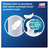 Oral-B D100 Vitality Lightyear Ekstra Yumuşak Şarj Edilebilir Çocuk Diş Fırçası ve Seyahat Kabı