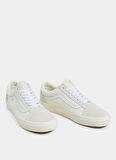 Vans VN000D5NWHT1-Old Skool Beyaz Deri Kadın Lifestyle Ayakkabı