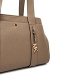 Michael Kors Kadın %100 Deri Marka Logo Aksesuar Detaylı Uzun Omuz Askılı Günlük Kullanıma Uygun Şık Görünüşlü Bej Omuz Çantası 30T5G1ZT7L 297