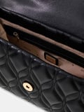 Guess Maxine Kapaklı Kadın Siyah Omuz Çantası HWQG9733200-BLA