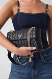 Guess Stacey Dönüştürülebilir Kapaklı Kadın Siyah Çapraz Çanta HWGG9741210-BLA