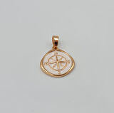 Pusula Figürlü Beyaz Mineli Kolye Ucu – Rose Gold Xuping, Kararmaz, (2,1 x 1,5 cm)