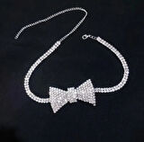 Gümüş Renk Fiyonk Model Su Yolu Taş Süslemeli Choker Kolye