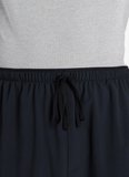 New Balance MB61Q6QO-BK Run Essentials Jogger Siyah Lastikli Bel Normal Düz Erkek Eşofman Altı