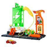 HTN79 Hot Wheels Elektrikli Araç Şarj İstasyonu Oyun Seti FABBATOYS