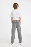 DeFacto Erkek Çocuk Straight Fit Düz Paça Cepli Gri Basic Düz Jean Pantolon C3697A824WNNM18