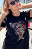 Crystal Taşlı Pamuk Kısa Kol Bisiklet Yaka Büyük Beden Siyah Şık Rahat Tasarım Kadın T-shirt