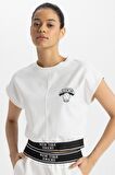 DeFactoFit NBA New York Knicks Cropped Fit Bisiklet Yaka Kısa Kollu Tişört C3744AX24SMER105