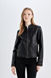 DeFacto Regular Kalıp Fermuarlı Cepli Siyah Suni Deri Ceket D4176AX24AUBK27