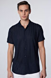 Erkek Slim Fit Dar Kesim Kısa Kollu Nefes Alan  Örme Doku Armür Desenli Lacivert Gömlek