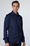 Erkek Slim Fit Dar Kesim Uzun Kollu Pamuklu Armürlü Tek Cepli Lacivert Gömlek