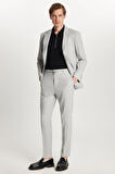Erkek Regular Fit Gri Esnek Likralı Kumaş Mono Yaka Torba Cepli Takım Elbise