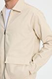 Erkek Relax Fit Rahat Kesim Çift Cep Kapaklı Fermuarlı Beli Lastikli Düz Bej  Ceket Mont Gömlek