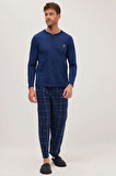 Erkek Regular Fit Pamuklu Düğmeli Yaka Beli Lastikli Desenli İndigo Pijama Takımı