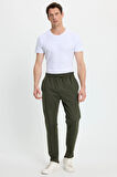 Erkek Regular Fit Klasik Kesim Beli Lastikli Bağcıklı Koyu Haki Jogger Pantolon