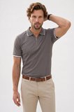Erkek Slim Fit Dar Kesim %100 Pamuk Jakarlı Düz Yaka ve Kol Detaylı Gri Polo Yaka Tişört
