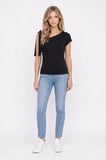 Kadın Slim Fit Dar Kesim Kısa Kollu Kayık Yaka Siyah Bluz