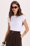 Kadın Slim Fit Dar Kesim Bisiklet Yaka Reglan Kol %100 Pamuk Beyaz Tişört Bluz