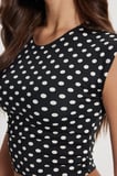 Kadın Slim Fit Dar Kesim Puantiyeli Bisiklet Yaka Siyah Crop Bluz