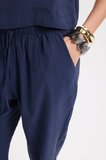 Kadın Standart Fit Normal Kesim Likralı Bisiklet Yaka Bluz Geniş Paça Lacivert Pantolon Takım