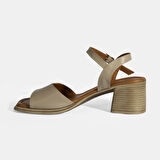 Vizon Kadın Toka Detaylı Slingback Deri Sandalet