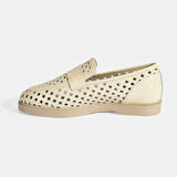 Kadın Bej Perforeli Rugan Loafer