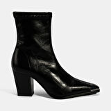 Kadın Siyah Metal Burun Detaylı Topuklu Stretch Bot