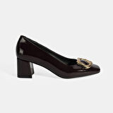 Kadın Bordo Metal Toka Aksesuarlı Rugan Topuklu Ayakkabı