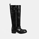 Kadın Siyah Metal Toka Detaylı Deri Çizme