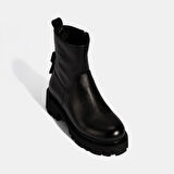 Kadın Siyah Kalın Tabanlı Deri Bot