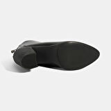 Kadın Siyah Kalın Topuklu Deri Bot