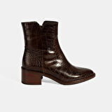 Kadın Kahve Kroko Baskılı Fermuarlı Deri Topuklu Bot