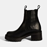 Kadın Siyah Lastikli Topuklu Deri Chelsea Bot
