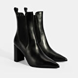 Kadın Siyah Lastikli Topuklu Deri Bot