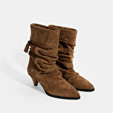 Kadın Taba Püskül Detaylı Süet Topuklu Bot