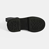 Kadın Siyah Metal Toka Detaylı Deri Postal Bot