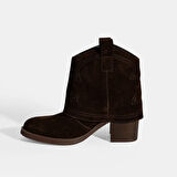 Kadın Kahve İşleme Detaylı Kalın Topuklu Bot