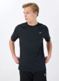 Reebok CN 1026 KANYA TEE Siyah Yuvarlak Yaka Regular Fit Düz Erkek T-Shirt