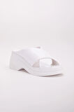 Rugan Kalın Çapraz Bantlı Beyaz Kadın Dolgu Topuklu Terlik