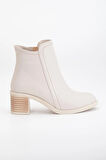 Kadın Topuklu Bot Bej Yüzüdüz Oval Burun Yan Parçalı