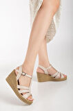 Kadın Dolgu Topuk Sandalet Ayakkabı Bej 3 Bantlı Baretli